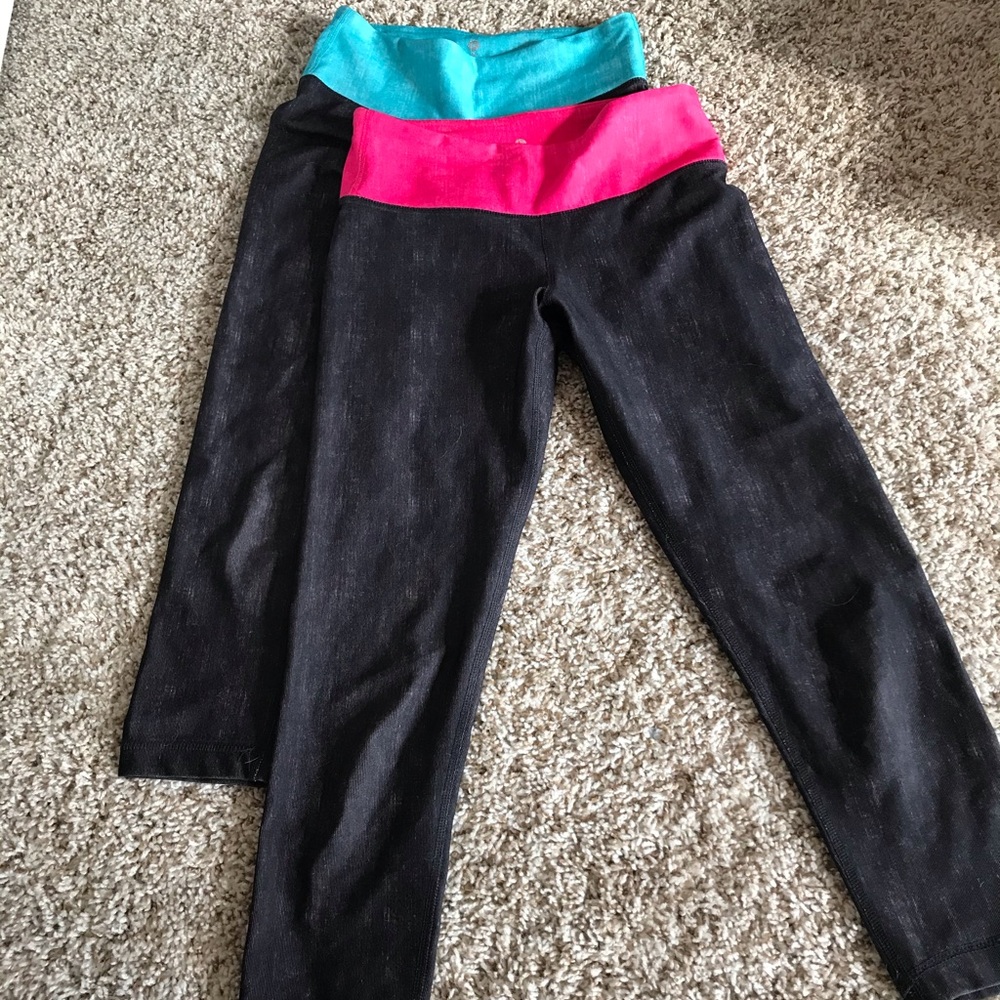 Bundle 2 Yoga Capri Leggings